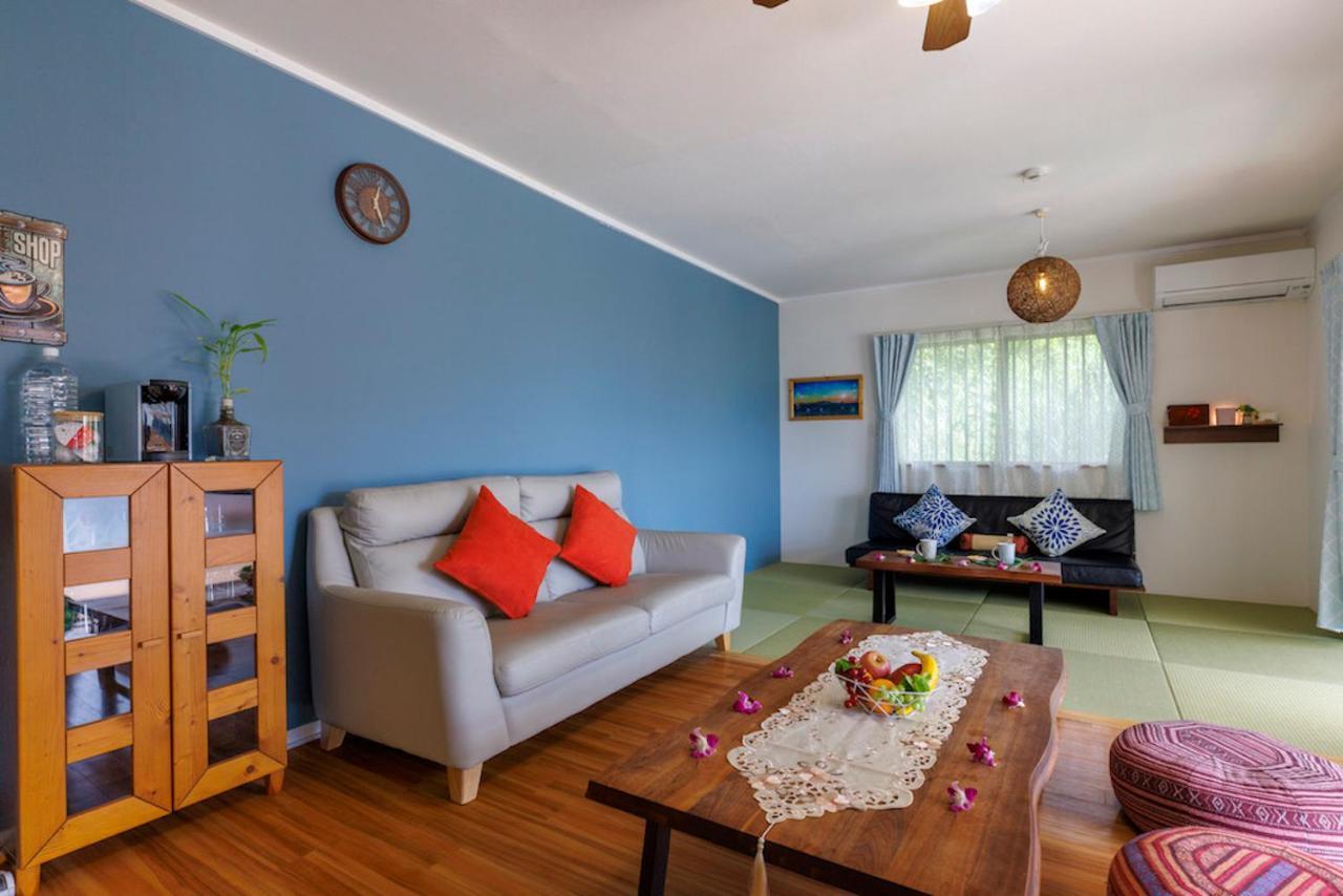 Villa Bankshi-Sa Motobu Esterno foto